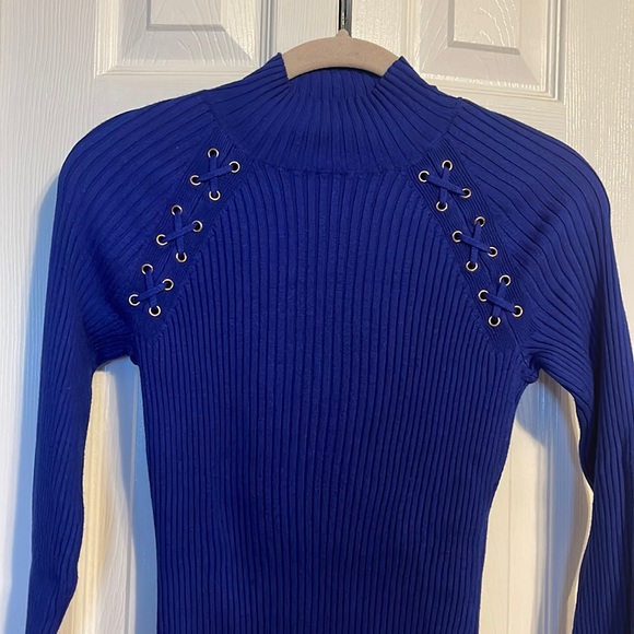 INC International Concepts Sweaters - NWOT INC International Concepts long sleeve sweater in royal blue size small